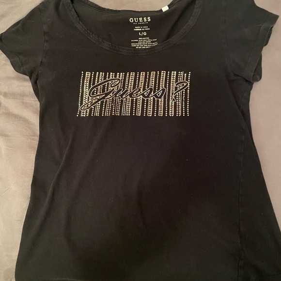 Guess Black Medium T-Shirt - Picture 3 of 5